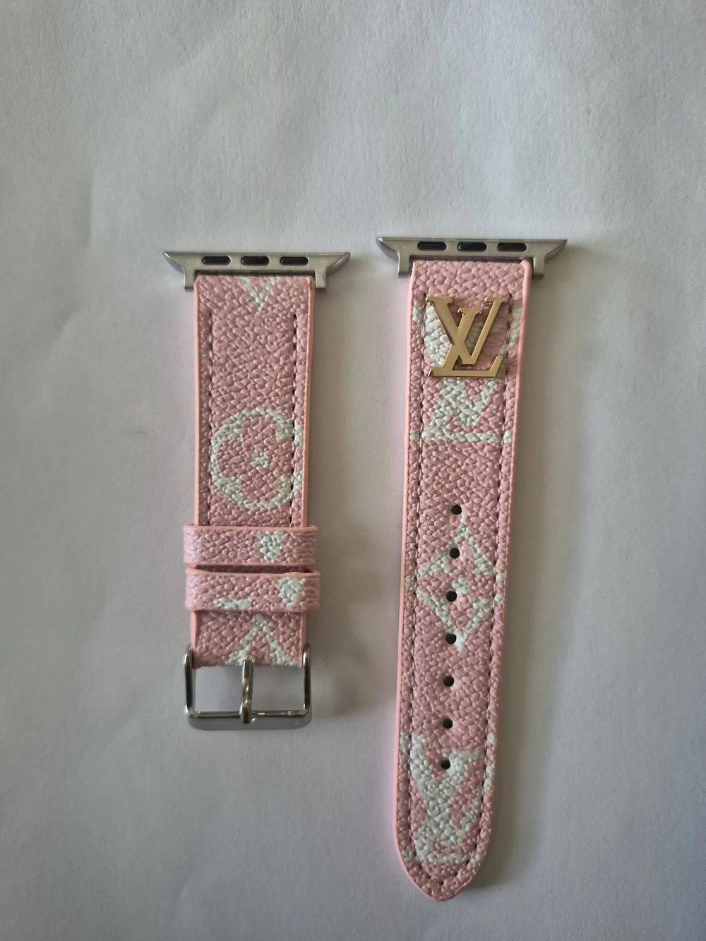 Louis Vuitton fits 42